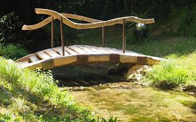 Moulin Bas, Prés de la Rivière